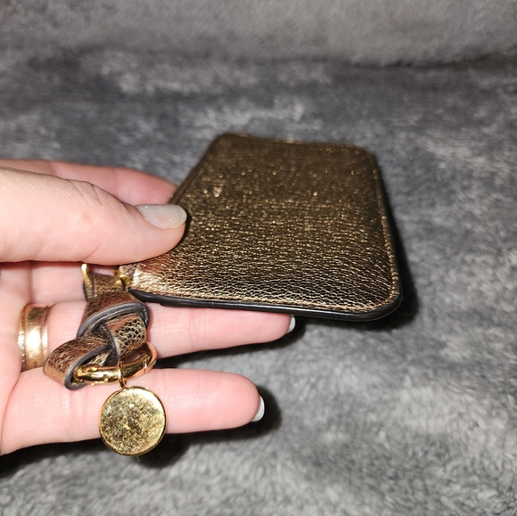 Chloé zip around card case EUC - Picture 6 of 7